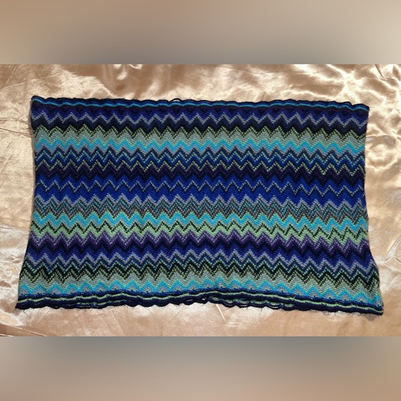 Infinity Scarf - Picture 2 of 5